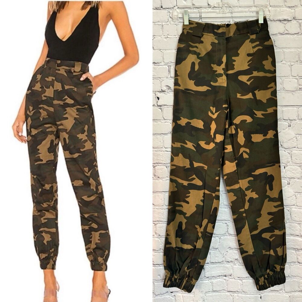 High-Rise Camo Cargo Joggers - Olive Camo